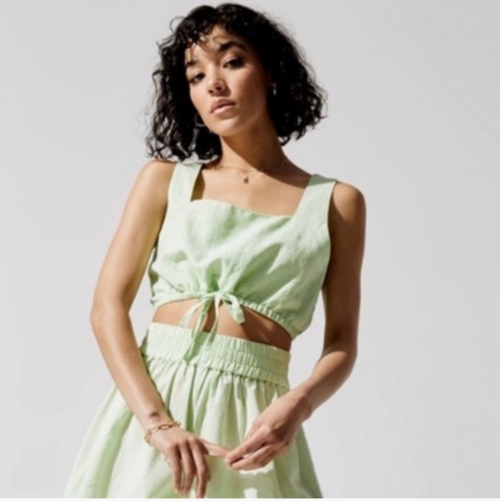Carbon38 Linen Blend Cropped Tank